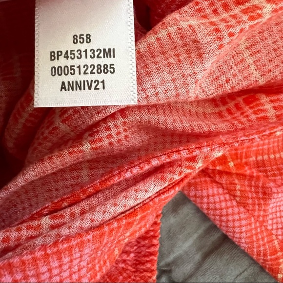 BP. Women's Surplice V-Neck Crop Top in Pink-Red Ian Bias Plaid - Sz M - Picture 10 of 11